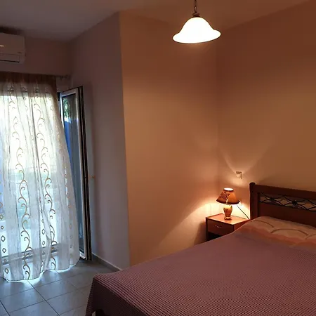 Ionian Blue House 3br Retreat Near Myrtos *